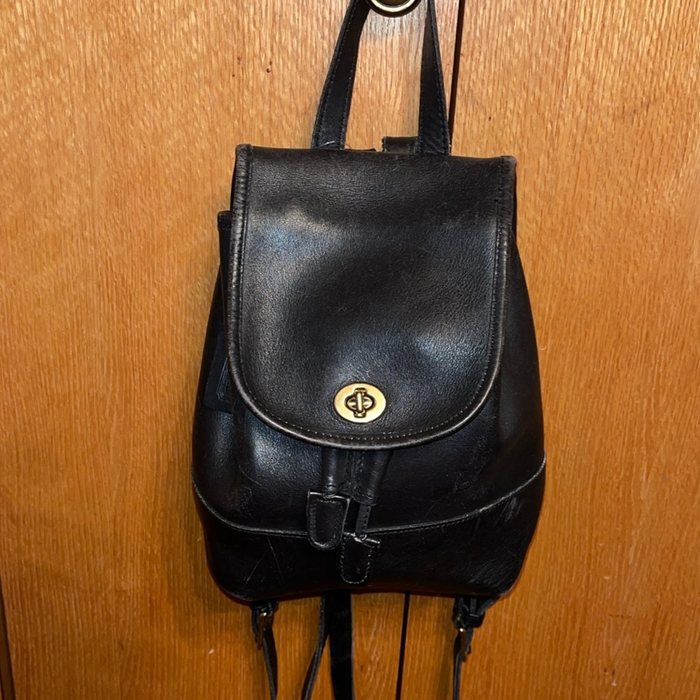 VINTAGE Coach Y2K 90s mini black leather backpack top handle adjustable VGUC